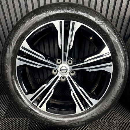 19'' Volvo XC40 R Design Alloy Wheels Tyres Alloys 5X108 31471556 Genuine