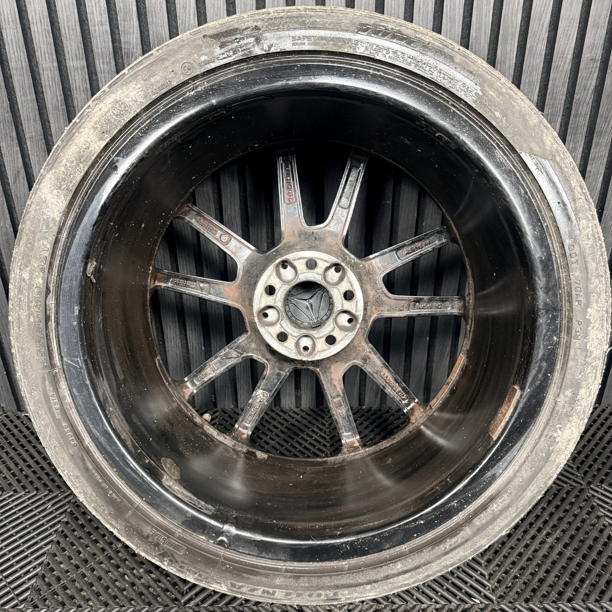 1X 19'' Mercedes AMG C Class Sport Alloy Wheel W205 Rear A2054012300 Genuine
