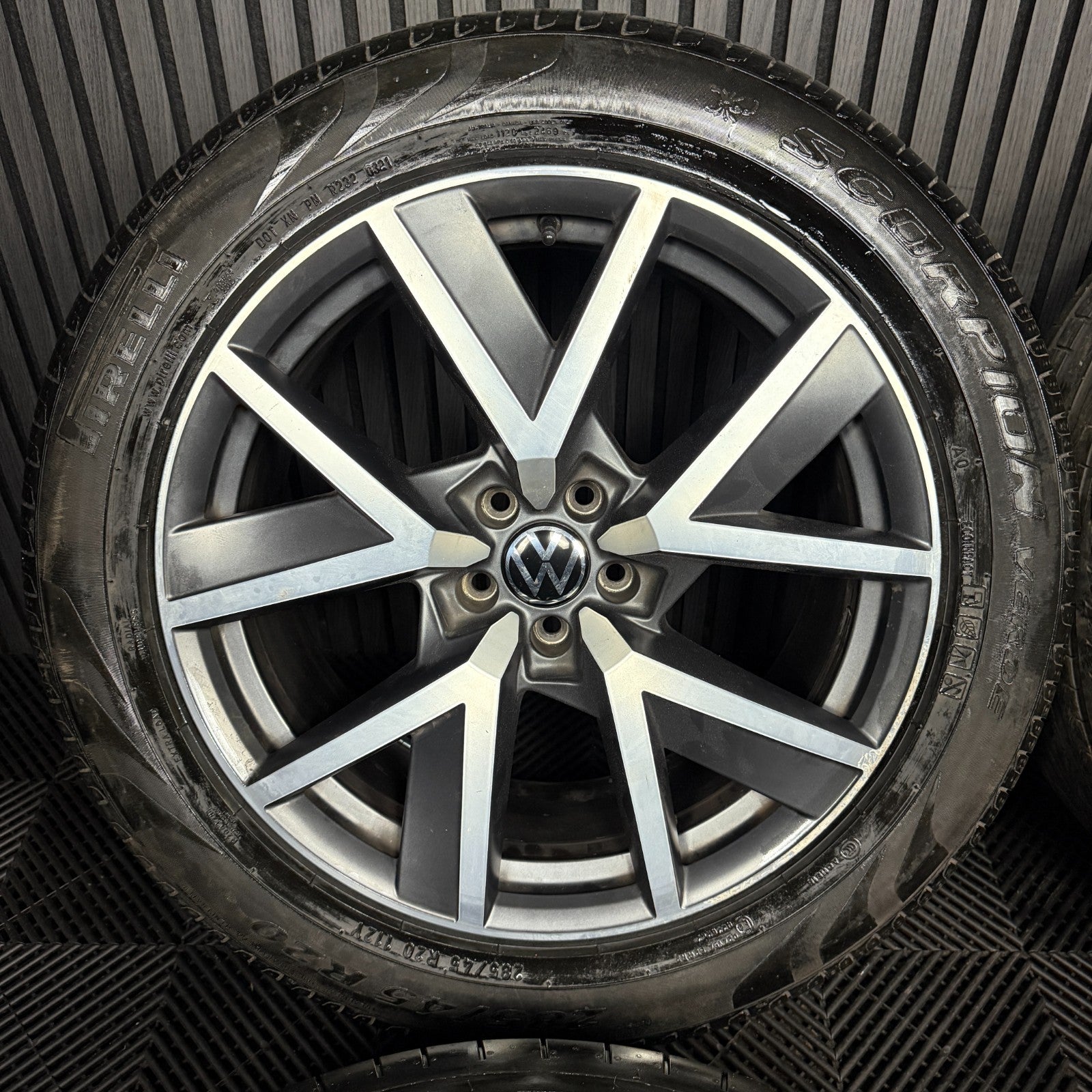 20'' GENUINE VW TOUAREG BRAGA ALLOY WHEELS ALLOYS TYRES Q7 5X112 760601025R