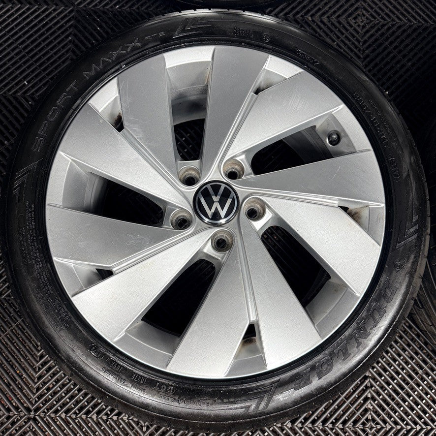 17'' VW Golf Belmont MK8 MK7 MK6 Alloy Wheels Tyres Alloys 5H0601025C Genuine