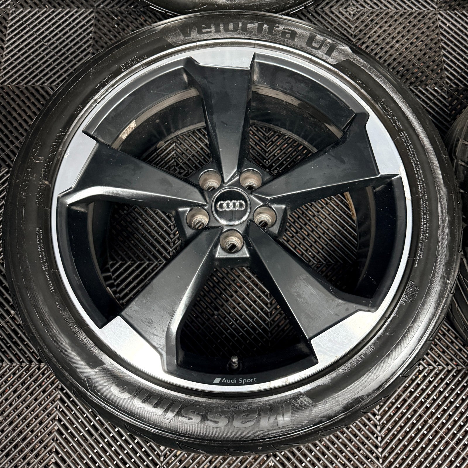 20'' Audi Q5 S Line Rotor Black Edition Alloy Wheels Tyres 80A601025AQ Genuine