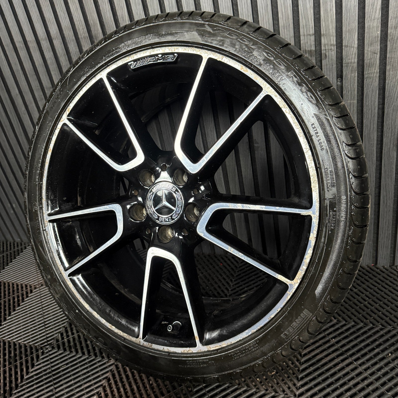 1X 19" GENUINE AMG MERCEDES C CLASS BLACK ALLOY WHEEL W205 REAR A2054012300