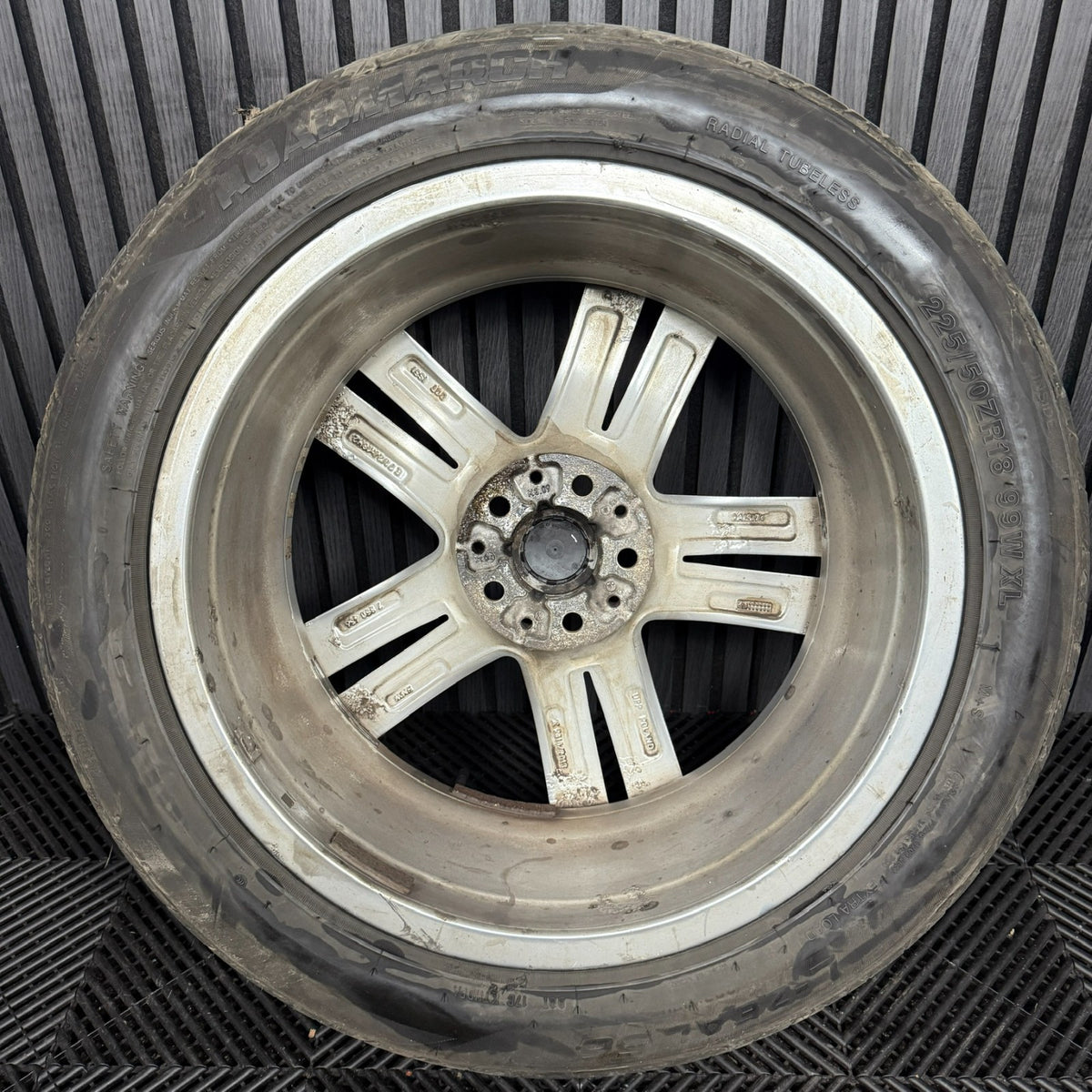 1X 18'' GENUINE BMW X1 570 F48 X2 F39 M SPORT ALLOY WHEEL TYRE 7850456 7.5J ET51