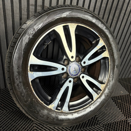 1X 16'' GENUINE MERCEDES A B CLASS CLA BLACK DC ALLOY WHEEL TYRE A2464010000