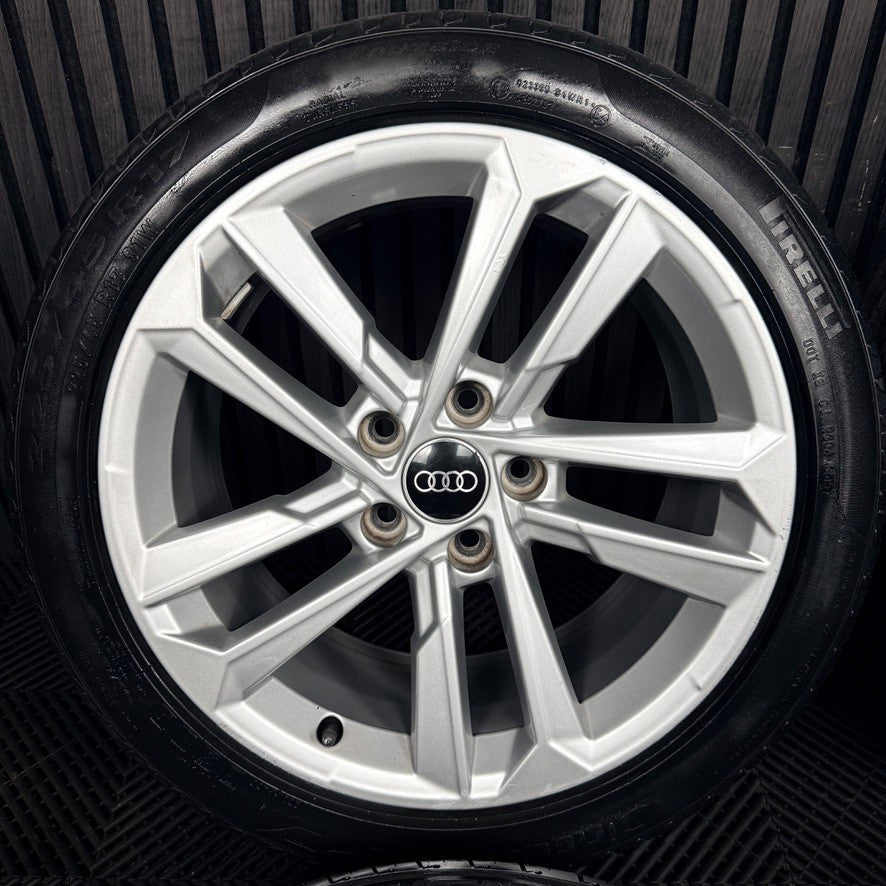 17'' Audi A3 Silver Sport Wheels Alloys Tyres 8Y0601025E Genuine