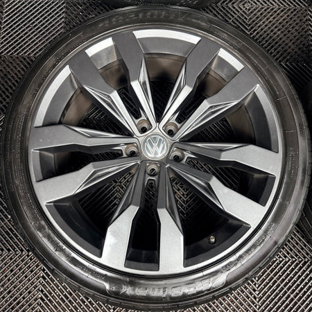 20'' VW Tiguan R Line Suzuka Grey Alloy Wheels Tyre Alloys 5NA601025G Genuine