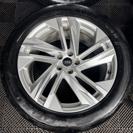 20'' Audi Q7 S Line 5 Double Spoke Twist Wheels Alloys Tyres 4M0601025BQ Genuine