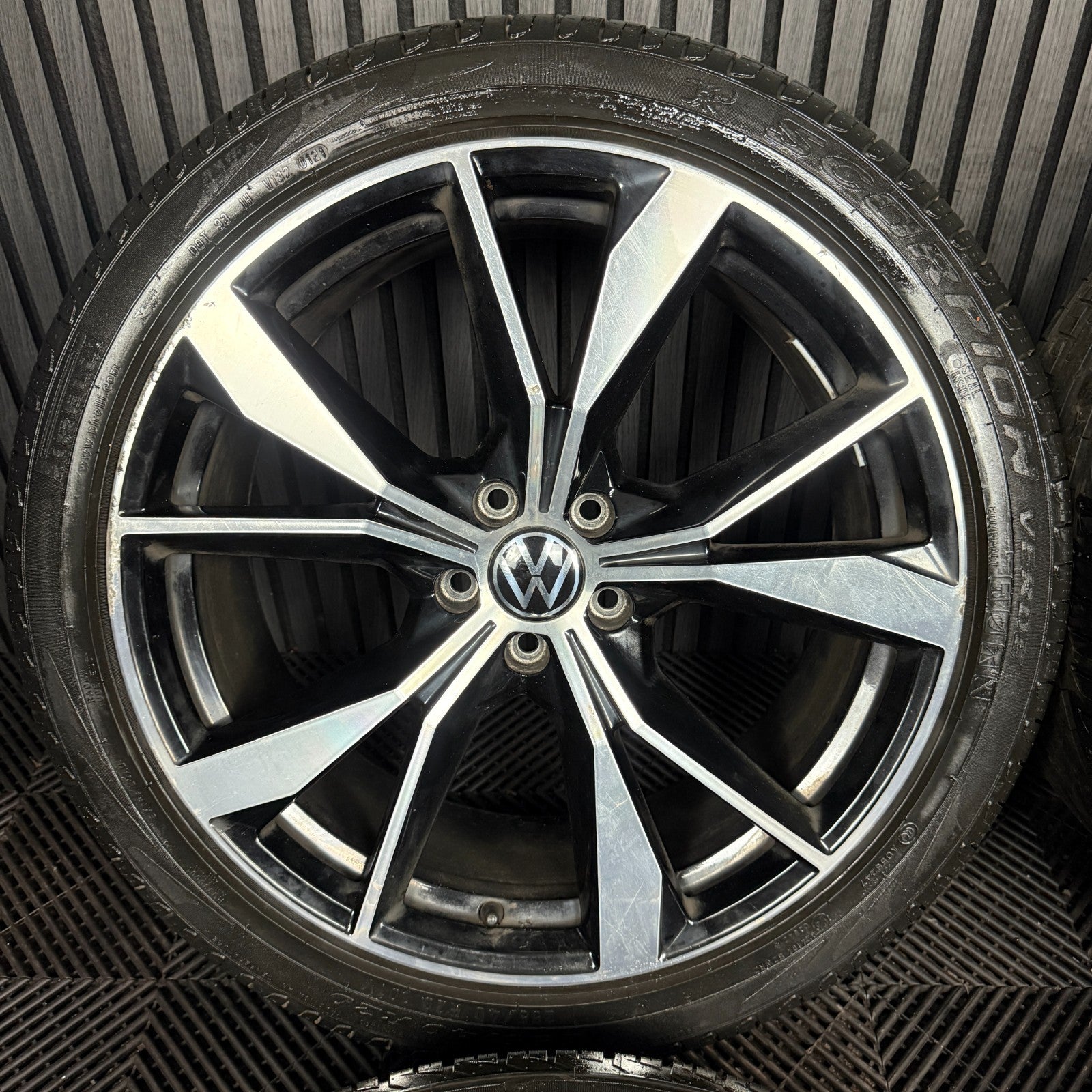 20'' GENUINE VW TIGUAN R LINE MISANO ALLOY WHEELS TYRES ALLOYS 5NA601025AH