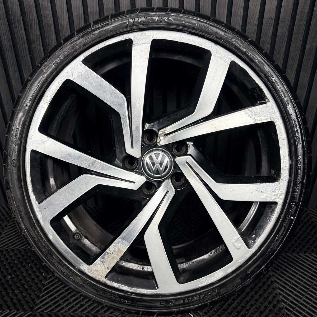 1X 19'' VW Golf Brescia Clubsport GTI MK7 Alloy Wheel Tyre 5G0601025CL Genuine
