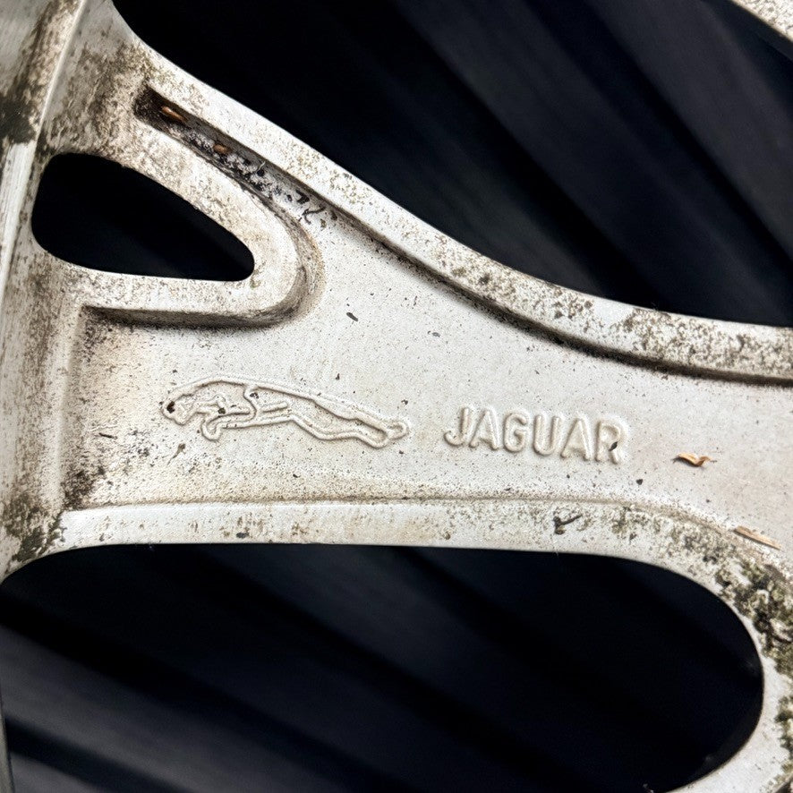 1X 18'' Jaguar XF Lyra X250 Alloy Tyre Wheel Single CX23-1007-AA Genuine
