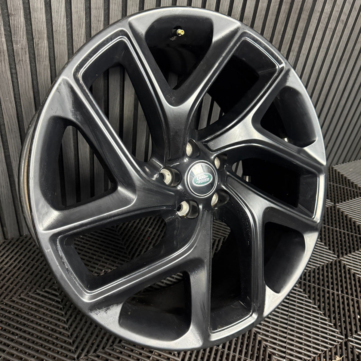 1X 22'' GENUINE RANGE ROVER SPORT LAND BLACK L461 5131 ALLOY WHEEL N9XM-1007-AA