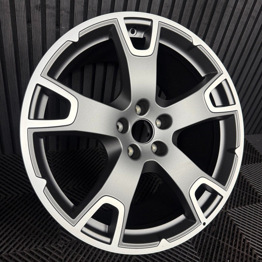 1X 20'' Maserati Levante 670044708 Alloy Wheel Single Rear Genuine