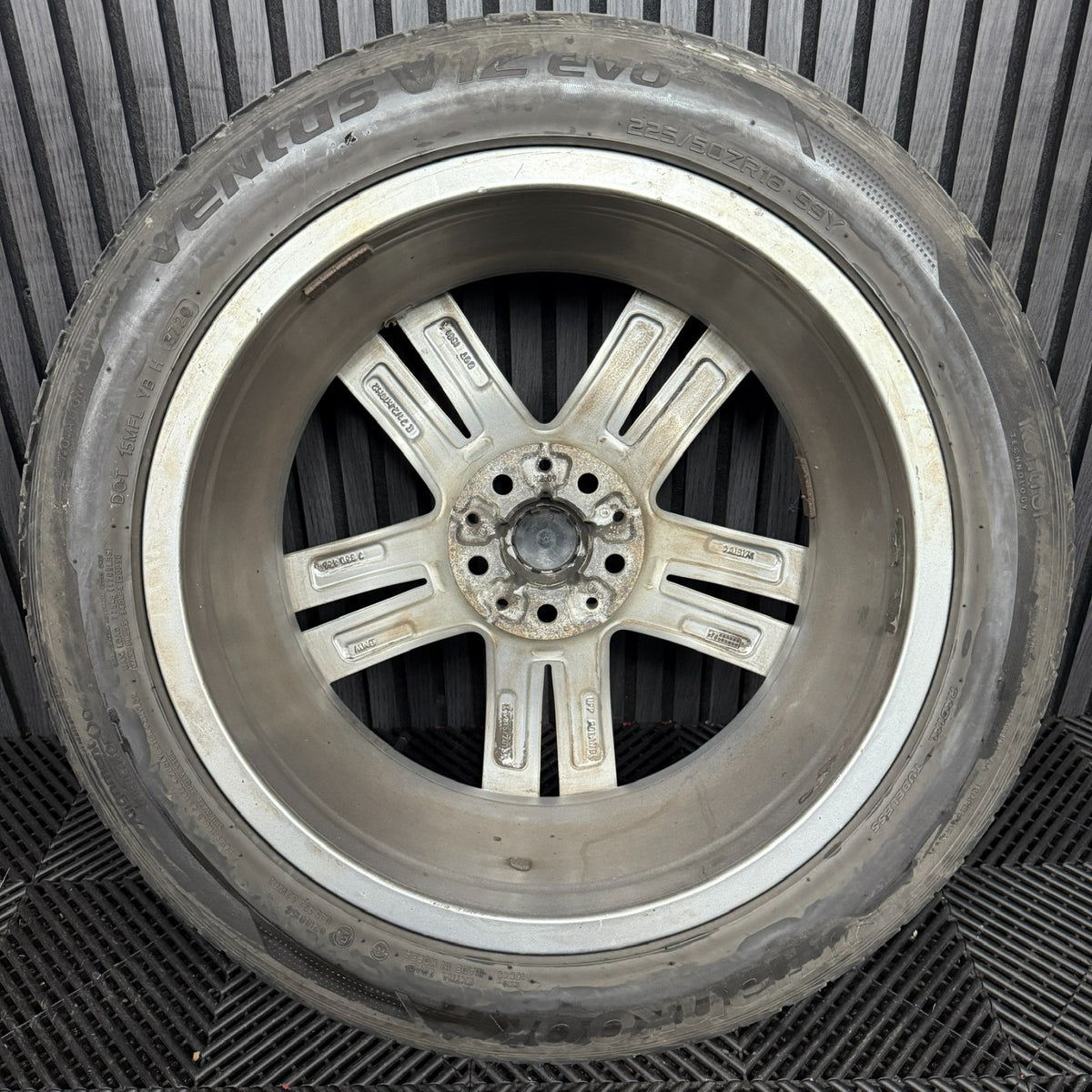 1X 18'' GENUINE BMW X1 570 F48 X2 F39 M SPORT ALLOY WHEEL TYRE 7850456 7.5J ET51