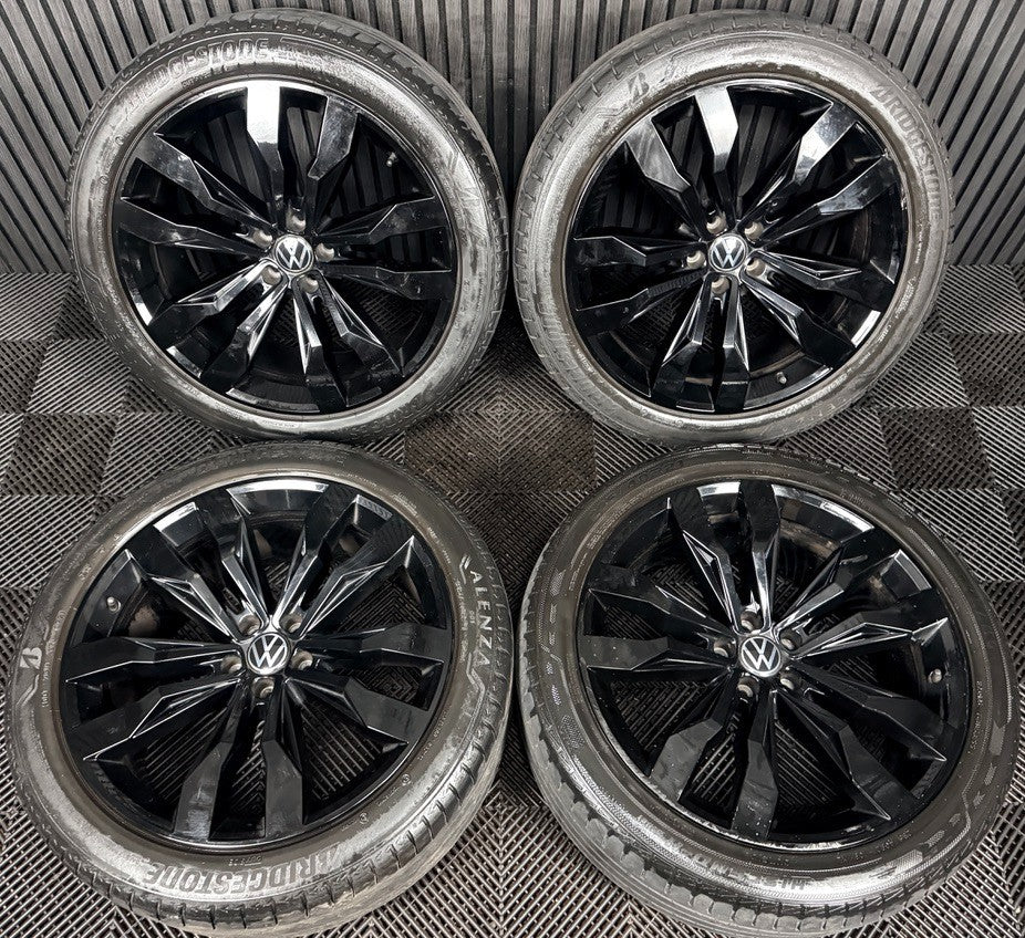 21'' VW Touareg Suzuka Black R Line Alloy Wheels Tyres Q7 760601025D Genuine