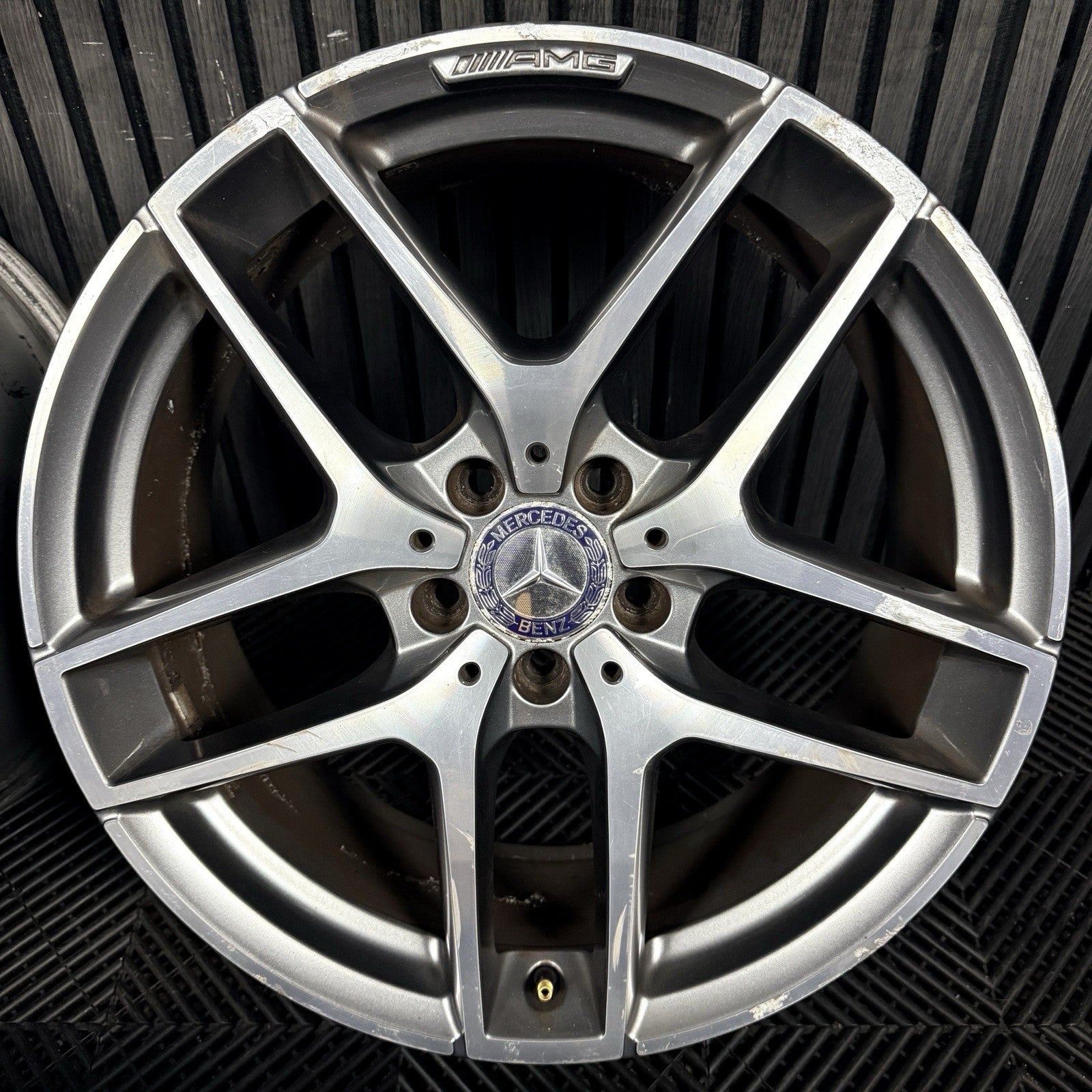 19'' Mercedes AMG GLC Grey DC Sport Alloy Wheels 5X112 Genuine A2534011800