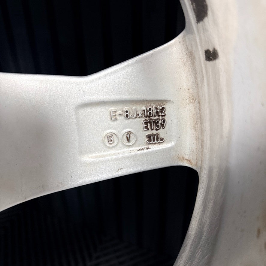 18'' Audi Q5 5 Spoke Alloy Wheel Tyres 80A601025BE Genuine