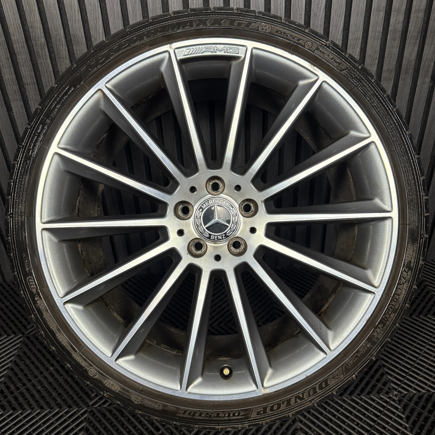 1X 20" GENUINE AMG MERCEDES CLS CLASS GREY DC ALLOY WHEEL W257 REAR A2574012000