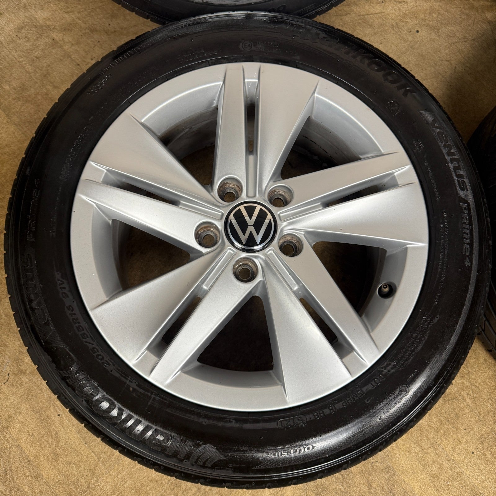 16'' GENUINE VW GOLF MK8 NORFOLK ALLOY ALLOYS WHEELS TYRES 5H0601025