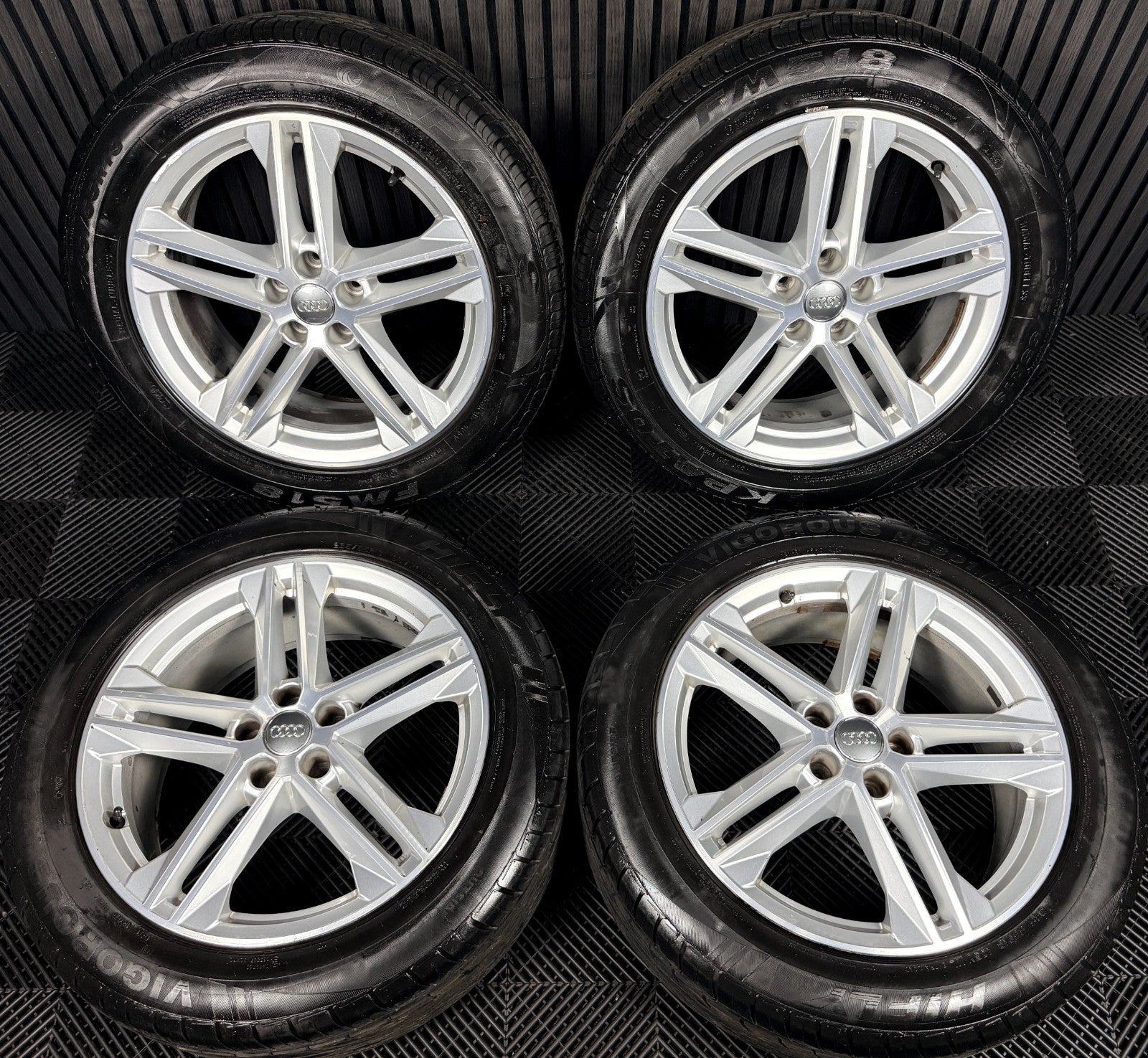 19'' Audi Q5 5 Double Spoke S Line Alloy Wheels Tyres 5X112 80A601025G Genuine