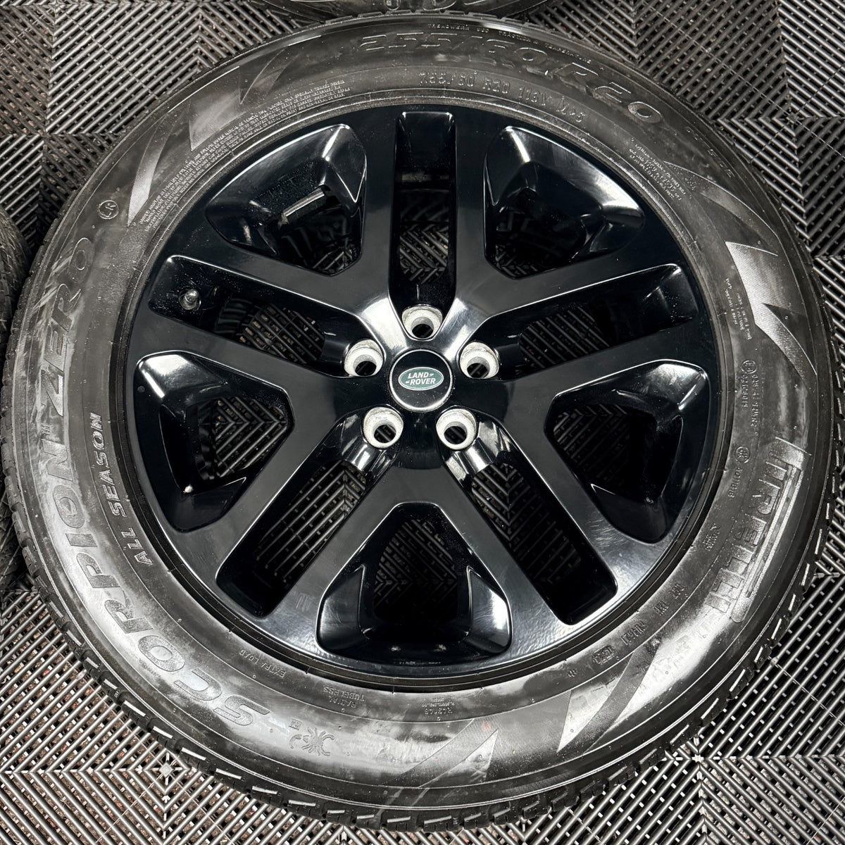 20'' Land Rover Defender Black 5095 Alloy Wheels Tyres Alloys L8BM-CA Genuine