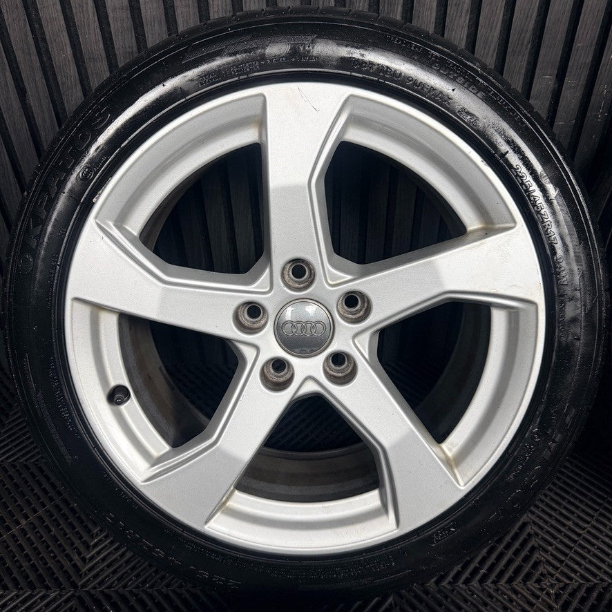 17'' Audi A3 Silver Sport 5 Spoke Wheels Alloys Tyres 8V0601025GC Genuine