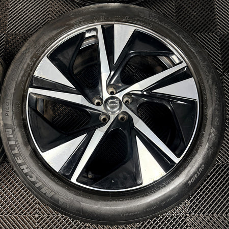 20'' Volvo XC90 R Design Alloy Wheels Tyres Alloys 5X108 32209411 Genuine