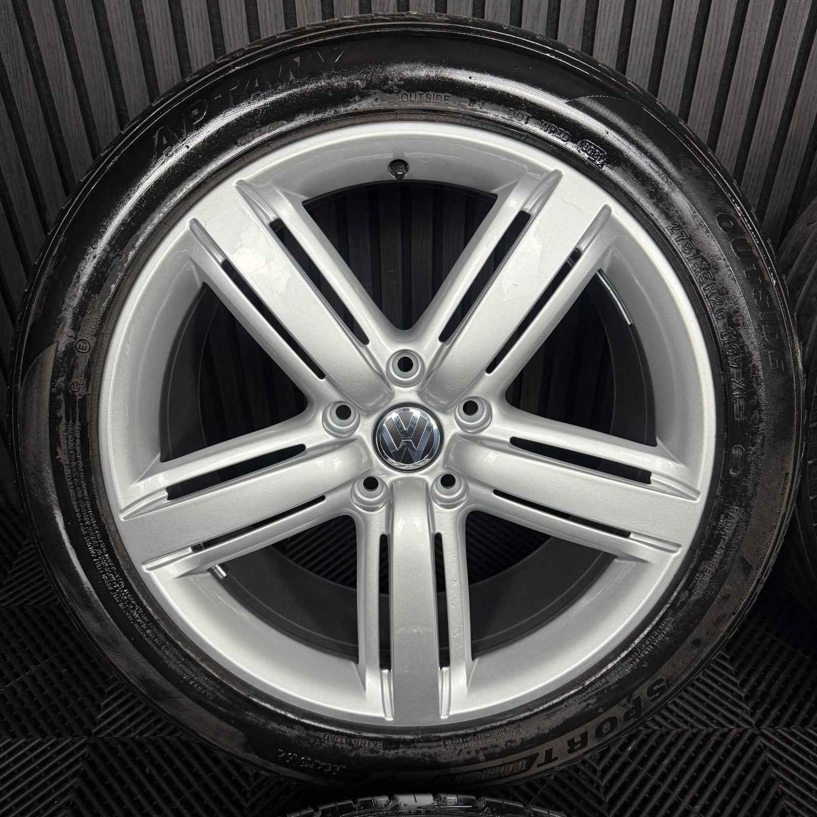 20'' GENUINE VW TOUAREG METROPOLITAN SILVER ALLOY WHEELS ALLOYS TYRES 7P6601025G