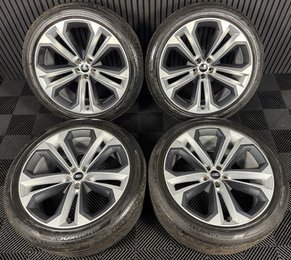 22'' GENUINE AUDI SQ8 Q8 S LINE 4M ALLOY WHEELS ALLOYS TYRES 4M8601025AN