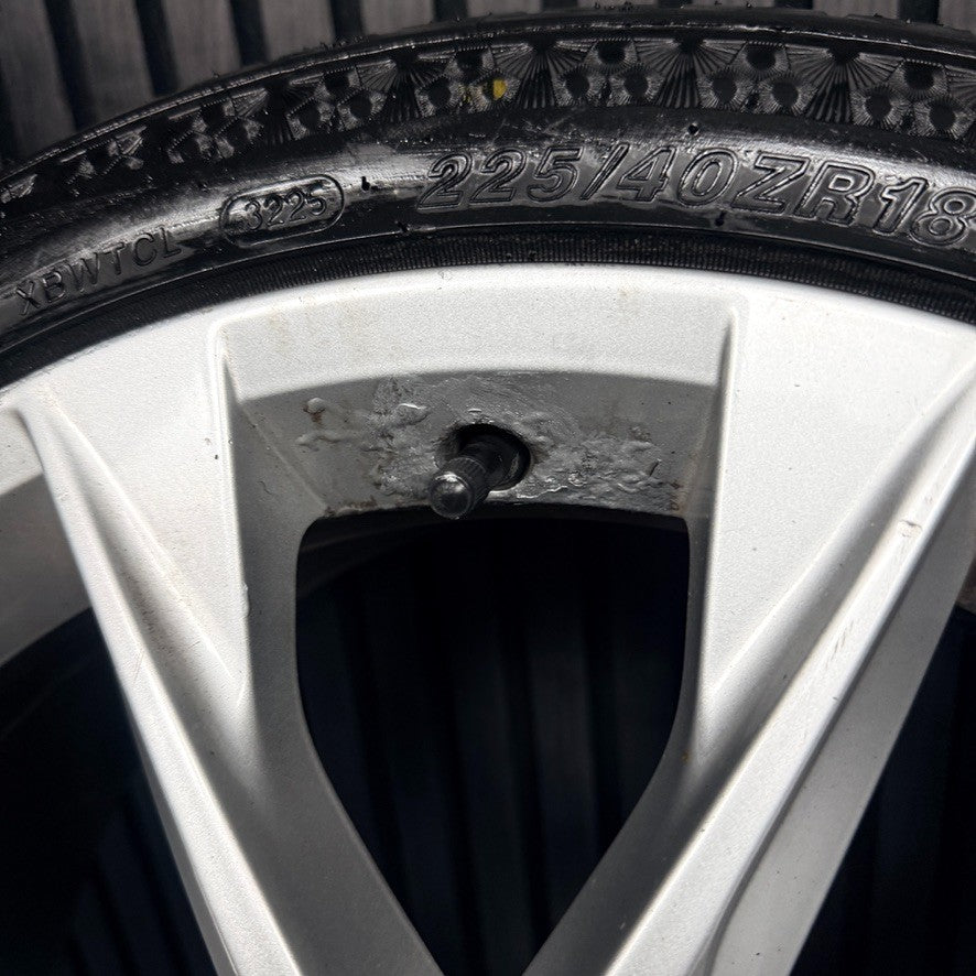 1X 18'' Seat Leon FR Performance MK3 Alloy Wheel Tyre Single Genuine 5F0601025AA