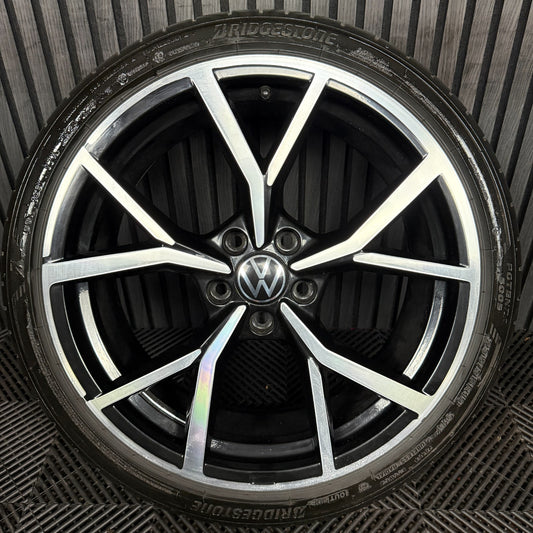 1X 19'' GENUINE VW GOLF R MK8 ESTORIL BLACK DC ALLOY TYRE WHEEL 5H0601025S