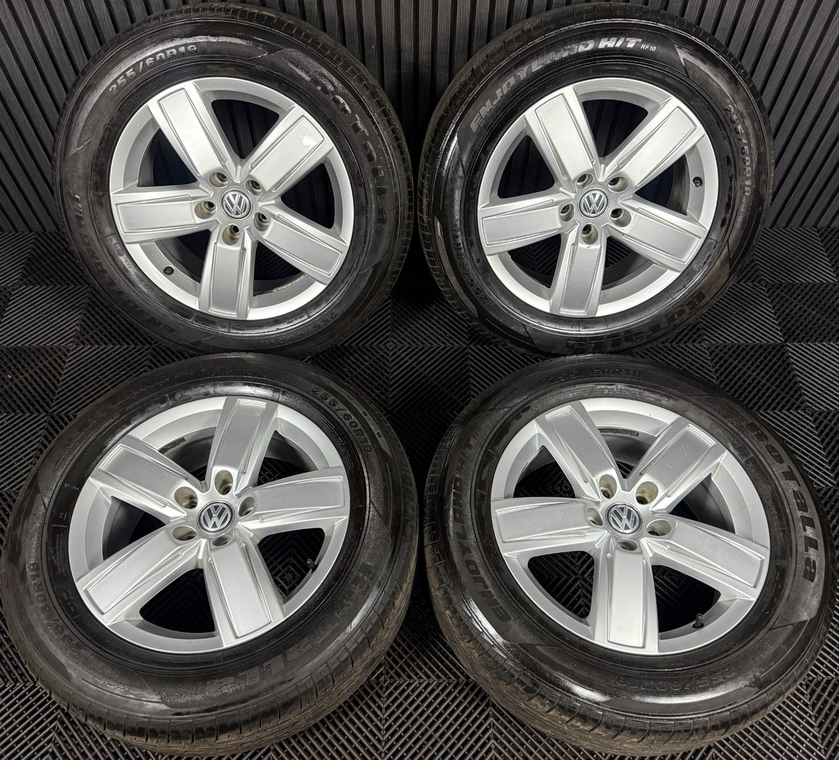 18" GENUINE VW AMAROK MANAUS 5 SPOKE SILVER ALLOY WHEELS TYRES ALLOYS 2H6601025B