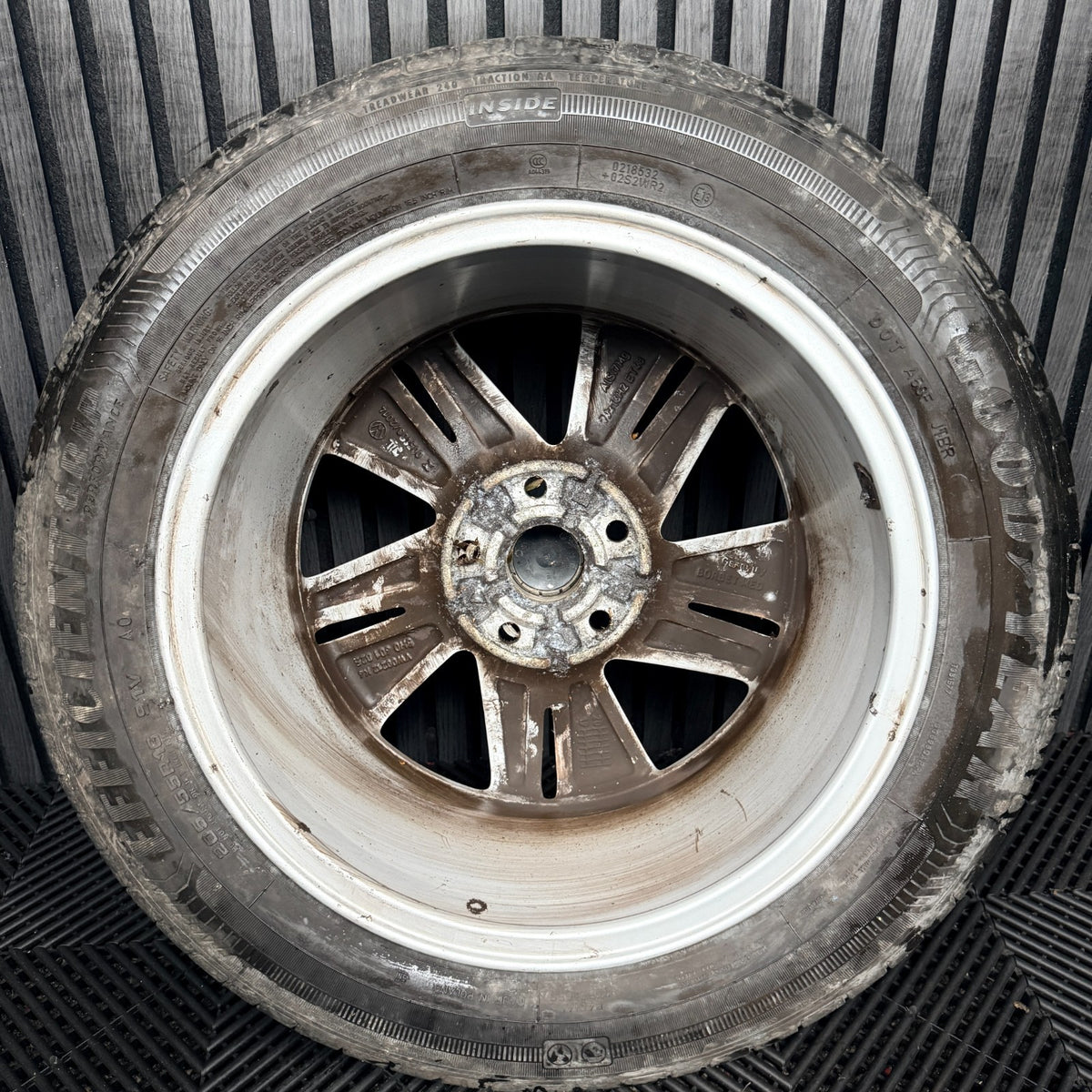 1X 16'' VW Golf MK8 Norfolk Alloy Wheel Tyre GT Single 5H0601025 Genuine