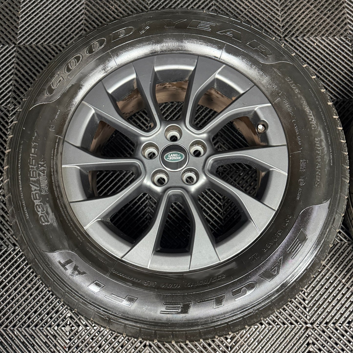 17'' GENUINE RANGE ROVER EVOQUE GREY LAND DISCOVERY SPORT ALLOY WHEELS TYRES