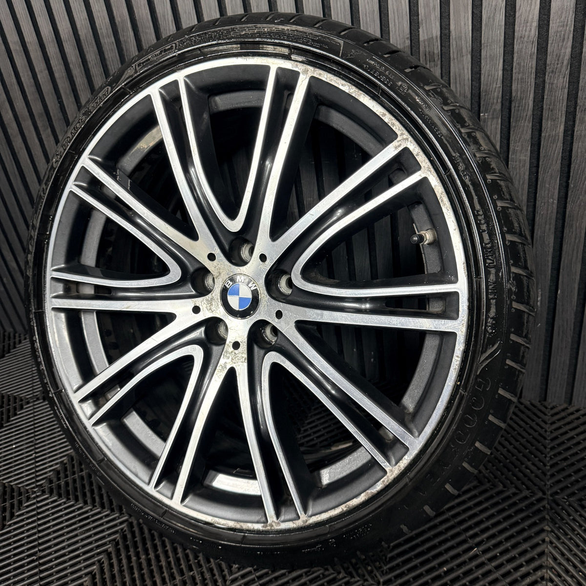 1X 20'' BMW 5 Series 759 M G30 G31 Sport Alloy Wheel Front 8053501 Genuine