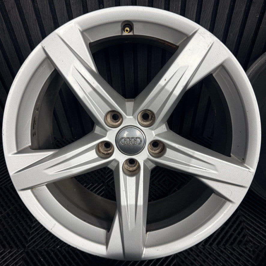 18'' Audi Q5 5 Spoke Alloy Wheels 5X112 A4 A3 Caddy 80A601025BE Genuine