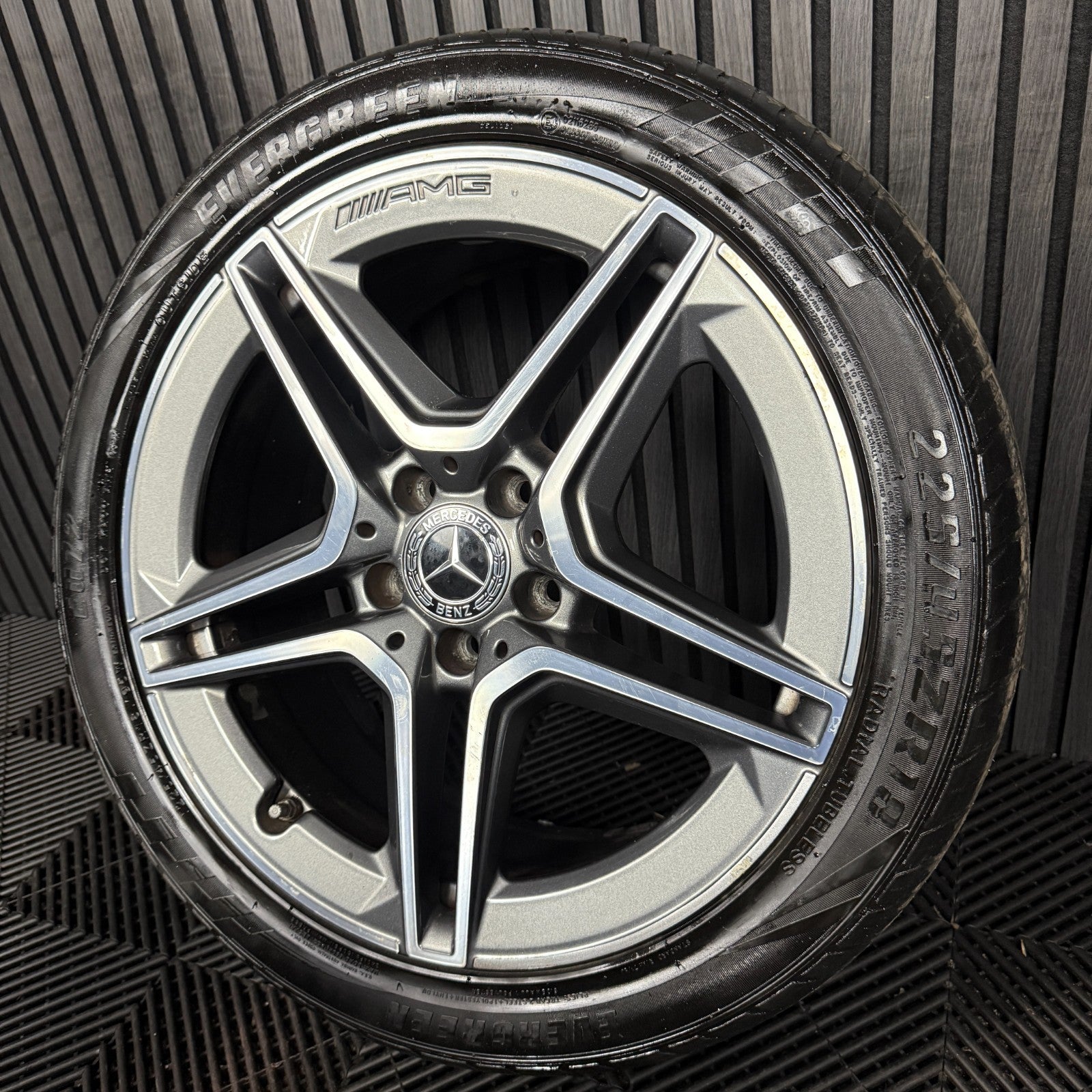 1X 18'' GENUINE AMG MERCEDES A CLASS CLA W177 SPORT ALLOY WHEEL TYRE A1774011500