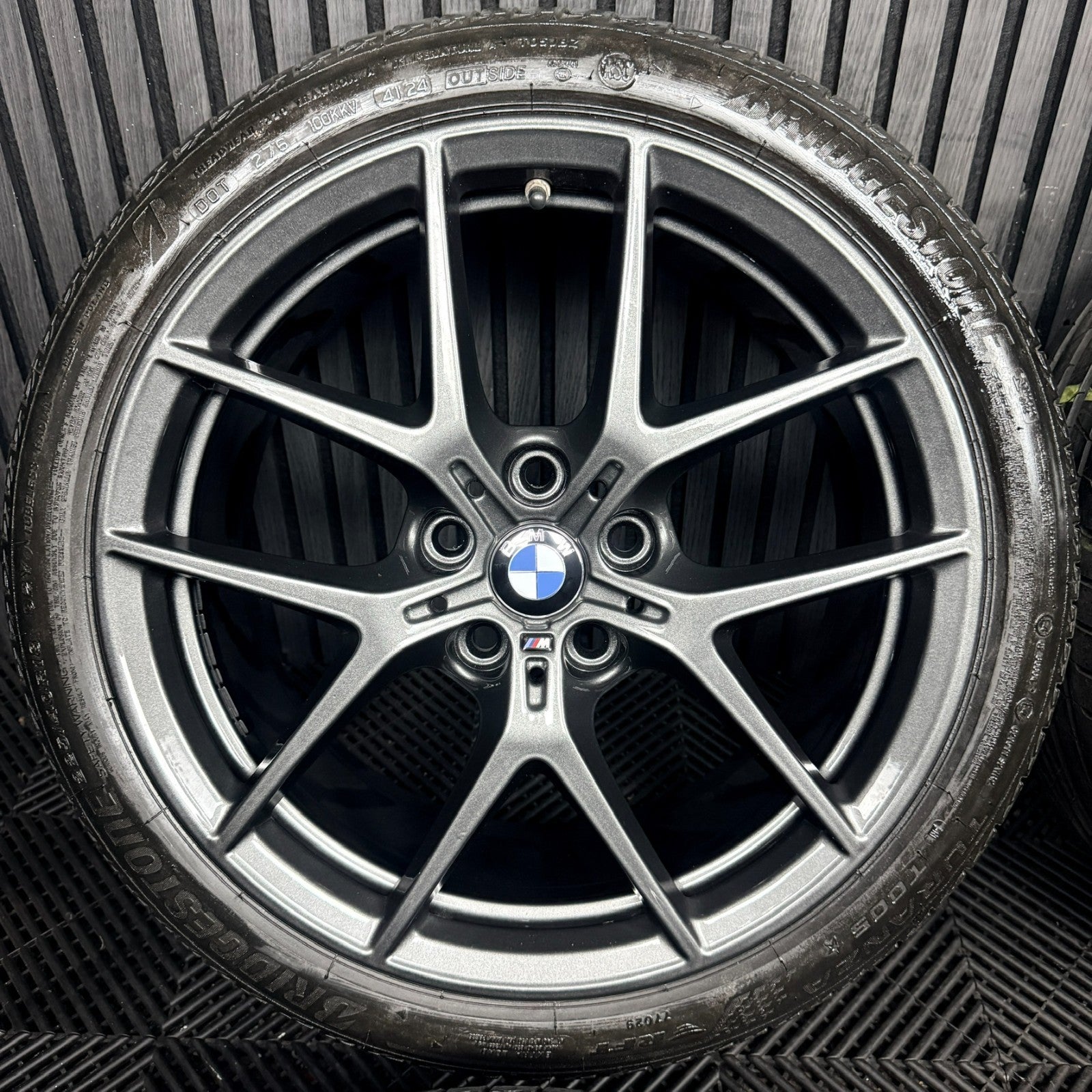 18'' BMW 1 Series 554 Grey M Sport 2 F40 F44 Alloy Wheels Tyres 8092353 Genuine