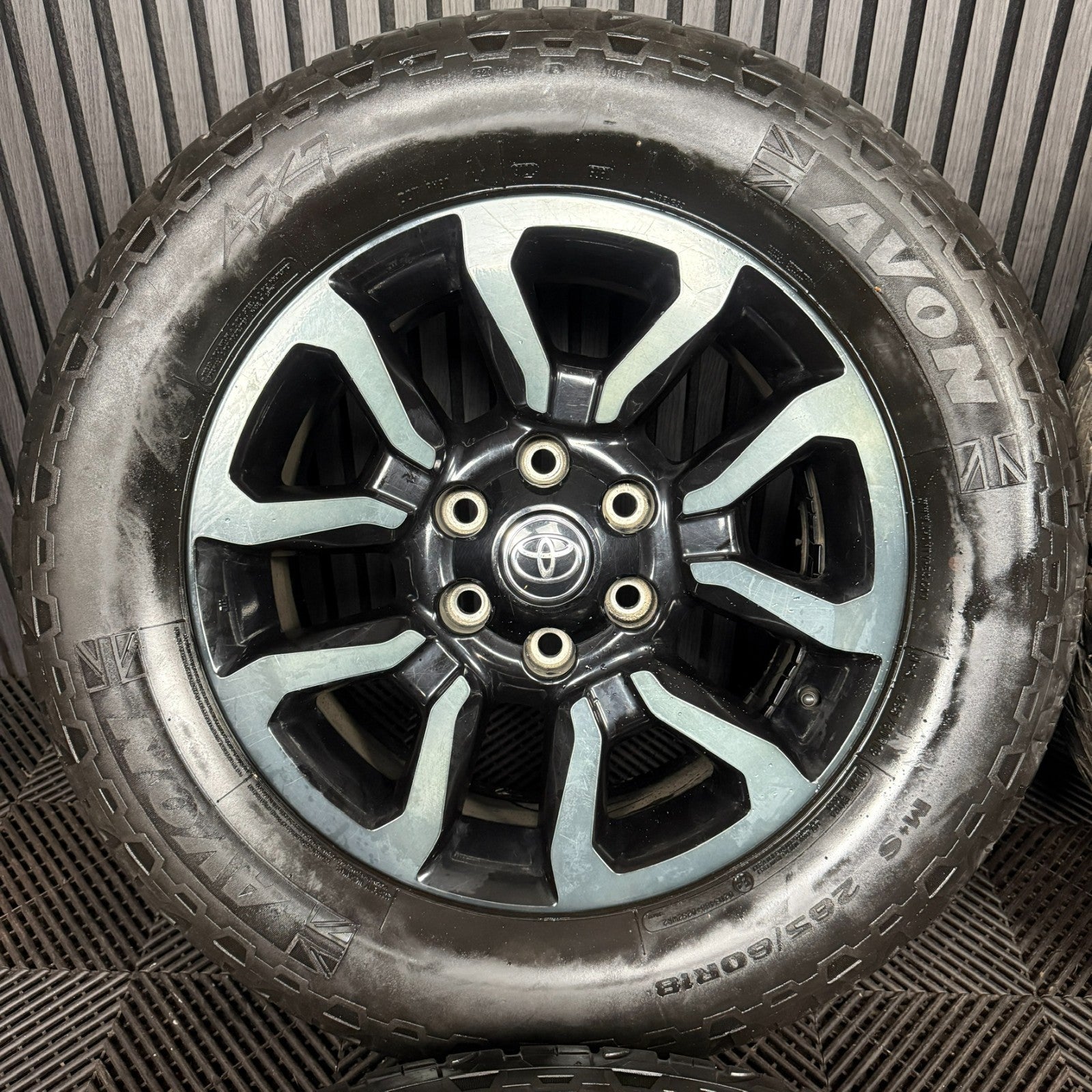 18'' Toyota Hilux Invincible X Grey Black Wheels Tyres Alloys 42611YP100 Genuine