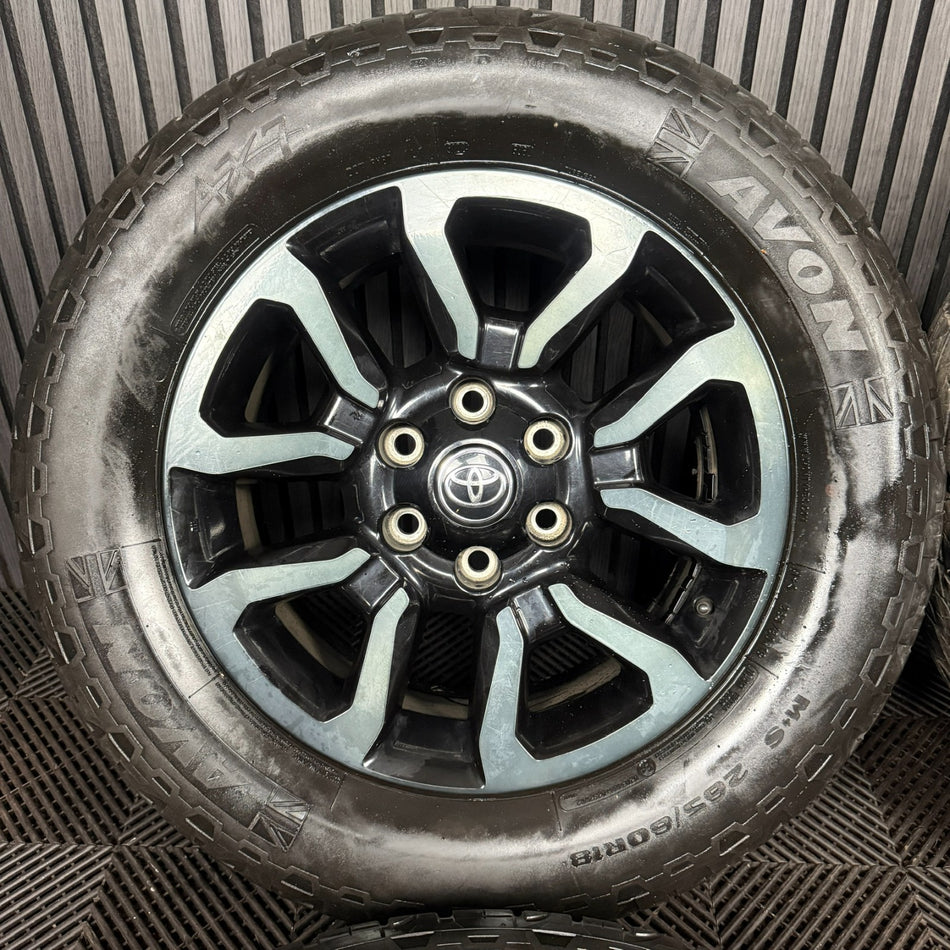 18'' Toyota Hilux Invincible X Grey Black Wheels Tyres Alloys 42611YP100 Genuine
