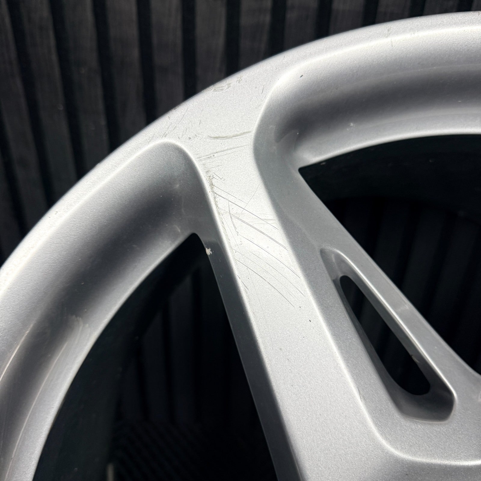 1X 20'' Ferrari 458 Italia Spider Alloy Wheel 5 Spoke Rear 282333 282335 Genuine