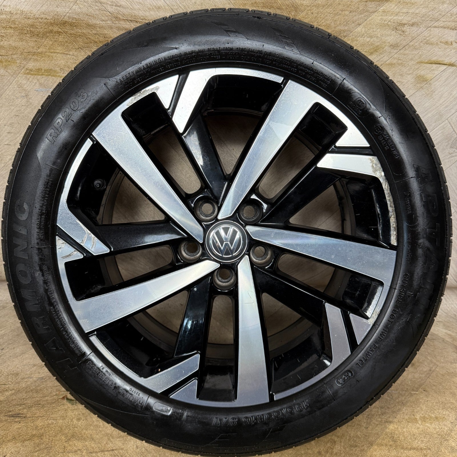 1X 16'' GENUINE VW POLO TORSBY MK6 2G ALLOY WHEEL TYRE GT SINGLE 2G0601025T