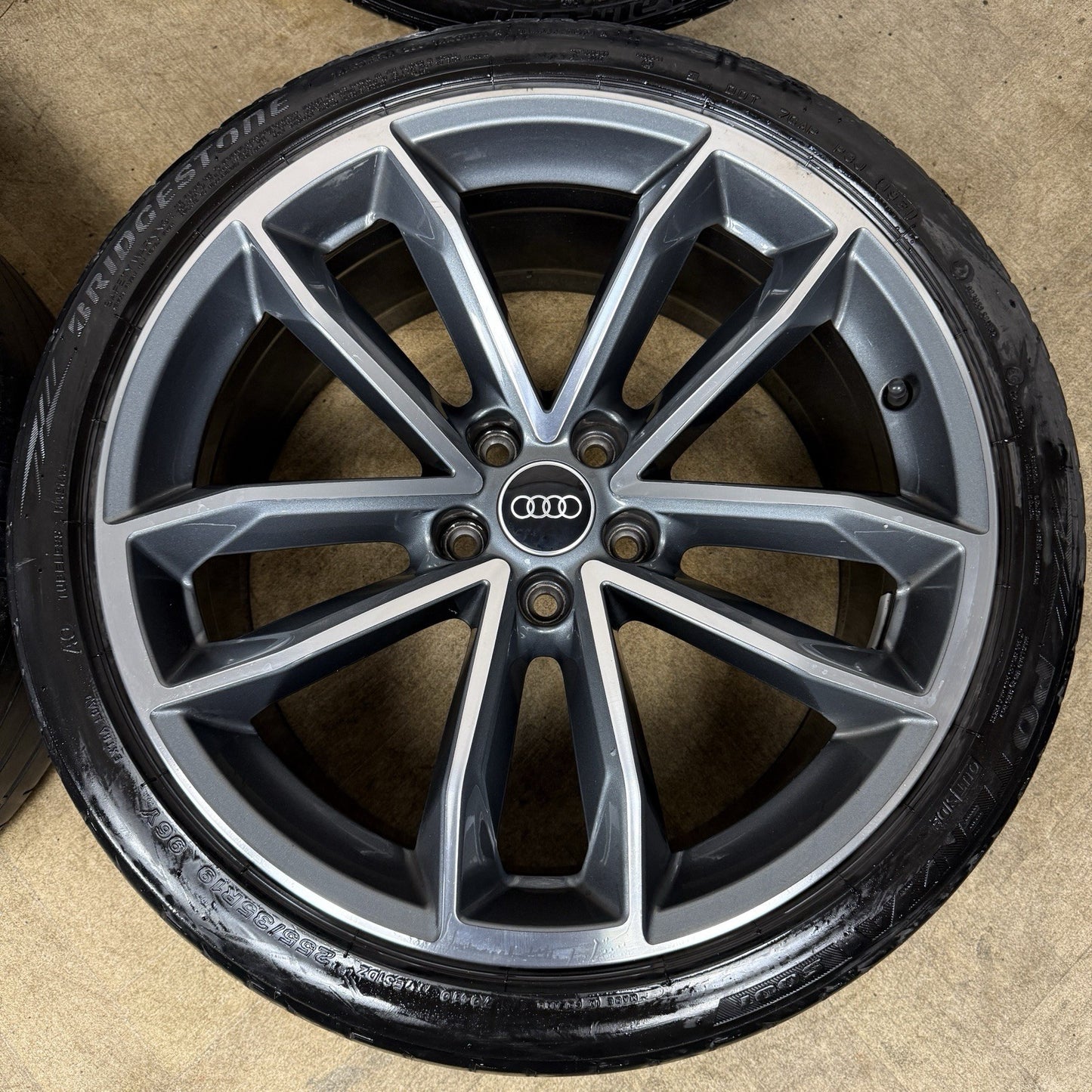19'' GENUINE AUDI A5 S LINE S5 ALLOY WHEELS ALLOYS TYRES 8W0601025DF
