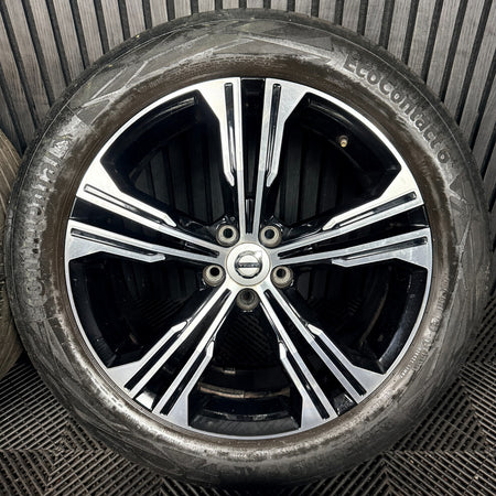 19'' Volvo XC40 R Design Alloy Wheels Tyres Alloys 5X108 31471556 Genuine