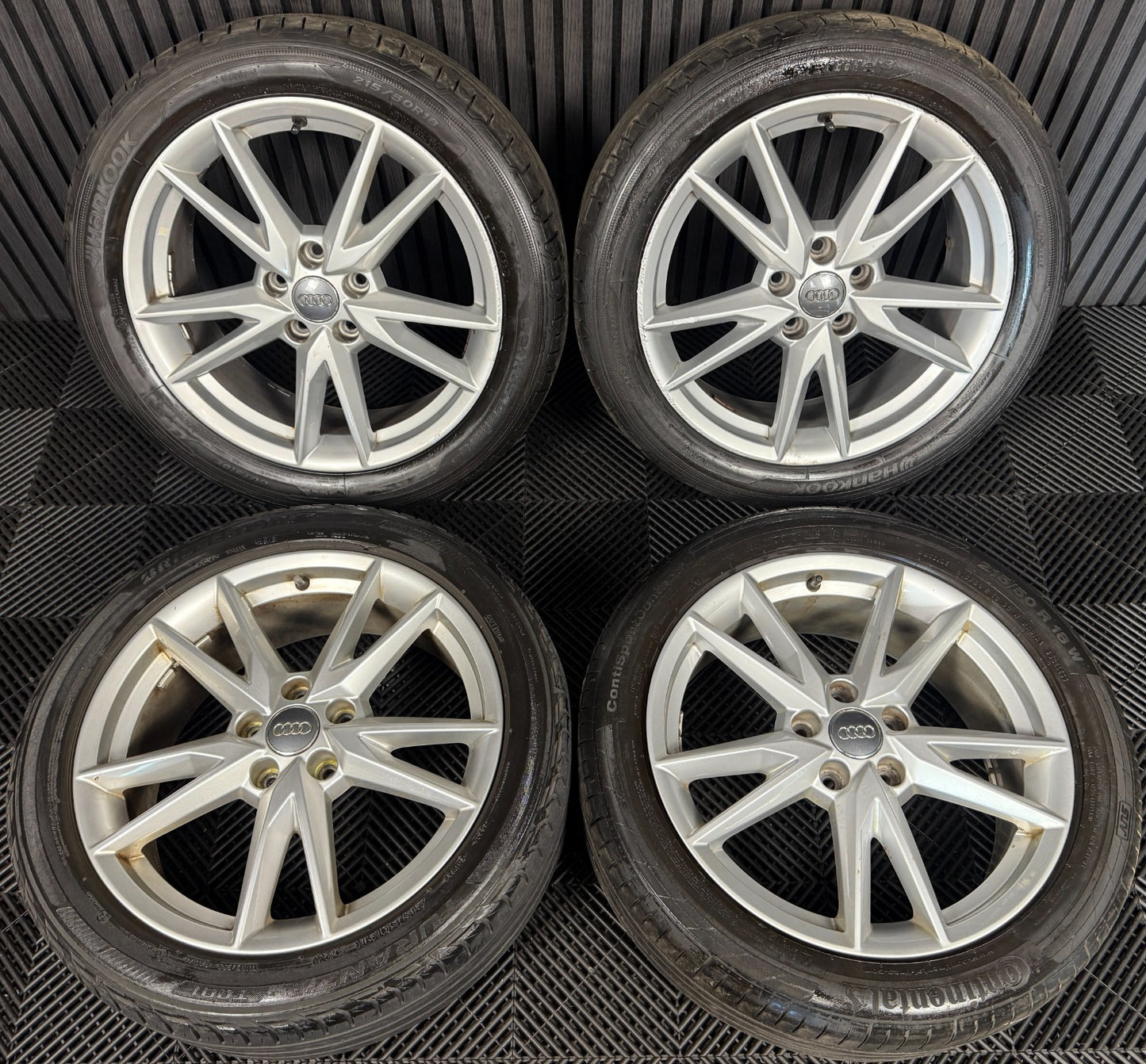 18'' GENUINE AUDI Q2 S LINE 5 DOUBLE SPOKE ALLOY WHEELS TYRES ALLOYS