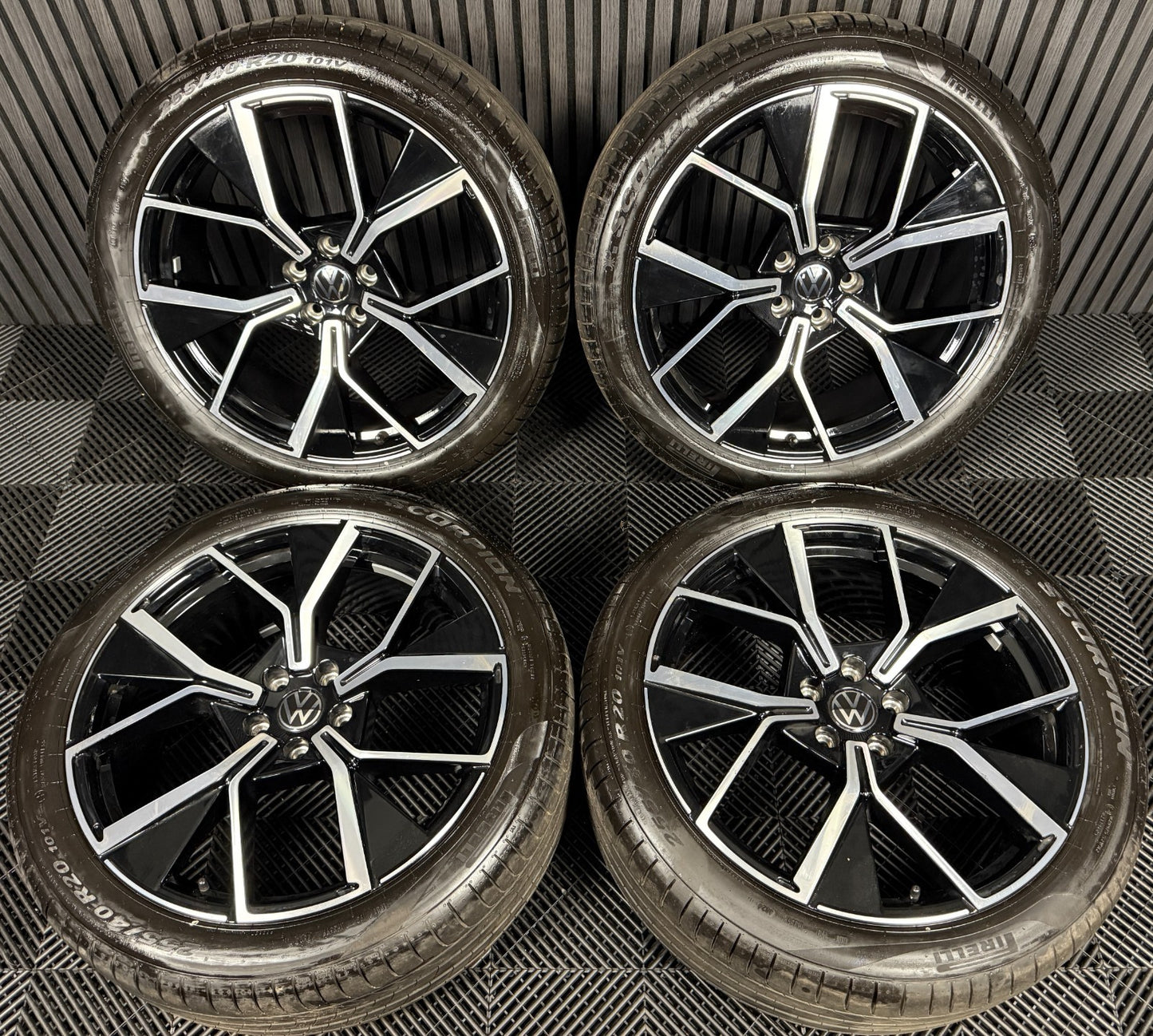 20" GENUINE VW TIGUAN R LINE LEEDS BLACK DC ALLOY WHEELS TYRES ALLOYS 571601025F