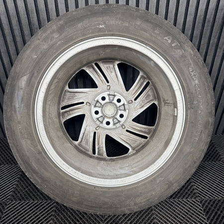 1X 18'' Land Rover Discovery Sport Evoque Alloy Wheel Tyre Genuine KBD2-1007-DA