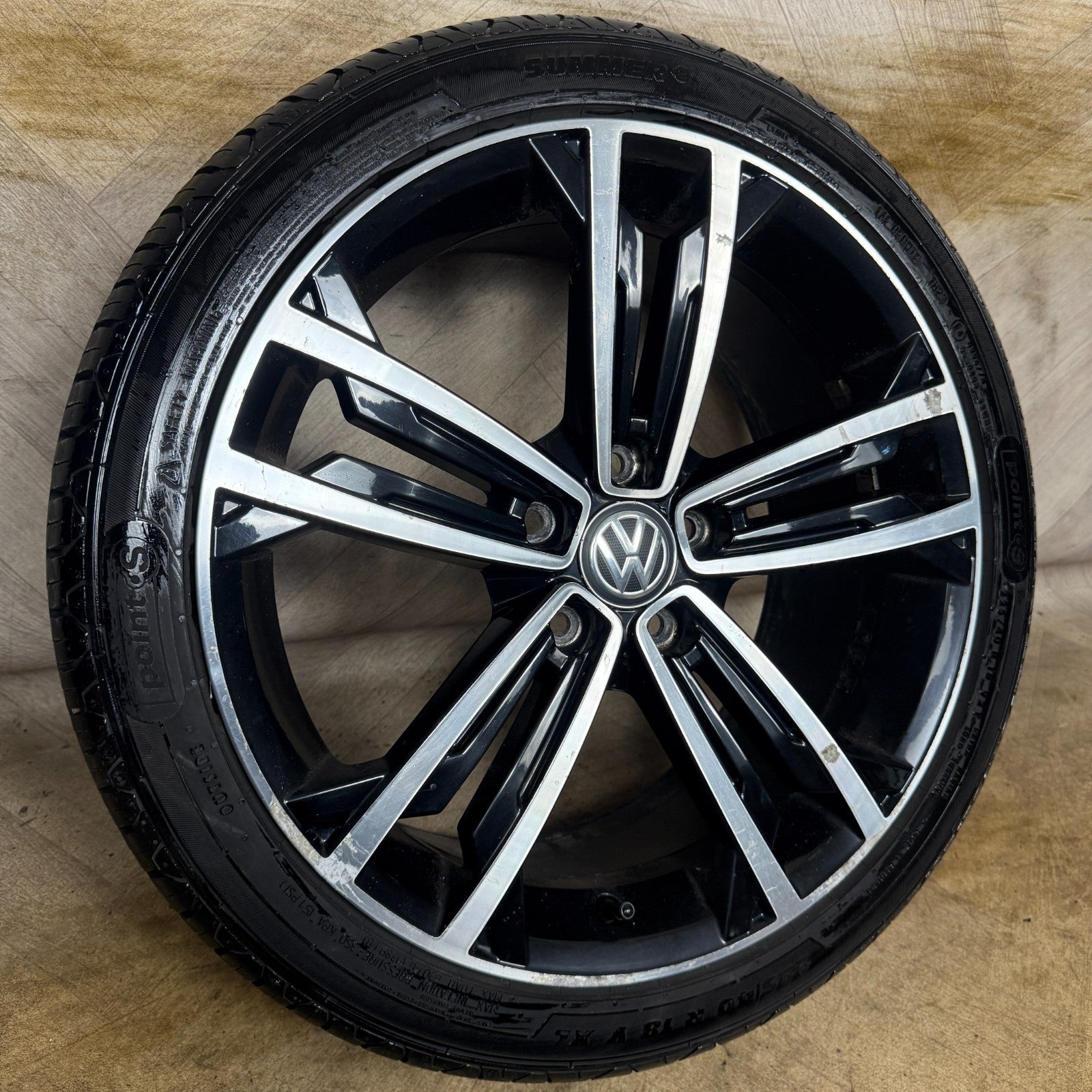 1X 18'' GENUINE VW GOLF GTD SEVILLE GT GTI MK7 ALLOY WHEEL TYRE 5G0601025CM