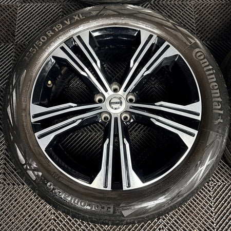 19'' Volvo XC40 R Design Alloy Wheels Tyres Alloys 5X108 31471556 Genuine
