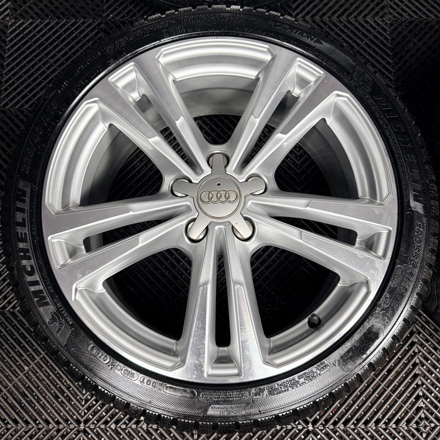 18'' Audi A3 S Line Silver Hatchback Wheels Alloys Tyres 8V0601025CA Genuine