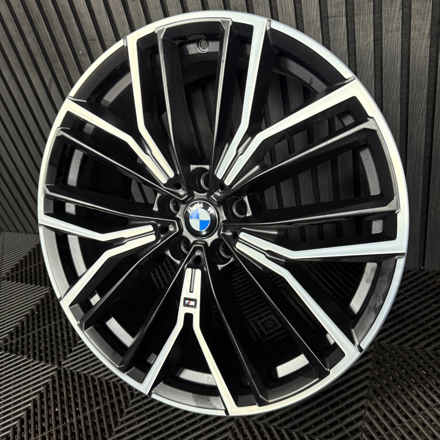 1X 20'' GENUINE BMW 5 SERIES 846 M G30 G31 SPORT ALLOY WHEEL FRONT 8747236